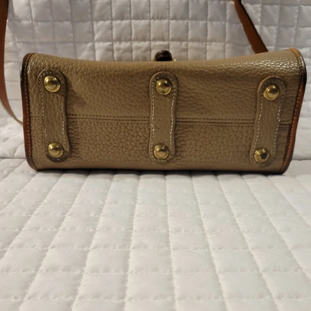 Dooney & Bourke vtg dooney